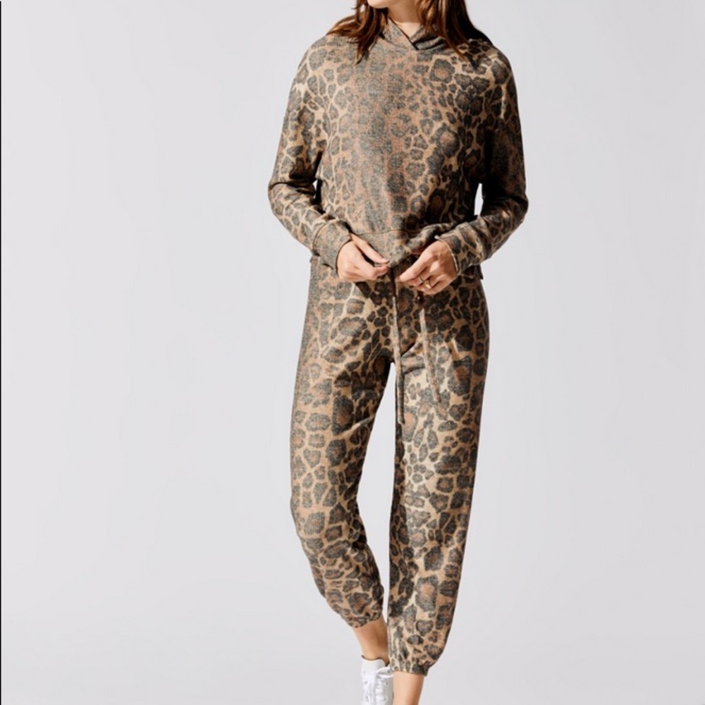 **SET**LNA Brushed Rib Jogger Pant and Rib Hoodie